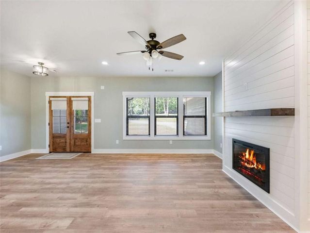1885 Post Road, Cleveland, GA 30528