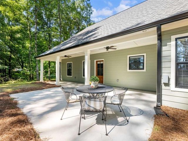 1885 Post Road, Cleveland, GA 30528