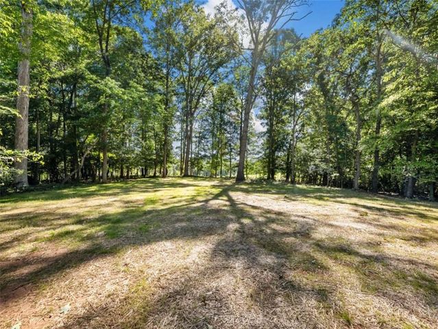 1885 Post Road, Cleveland, GA 30528