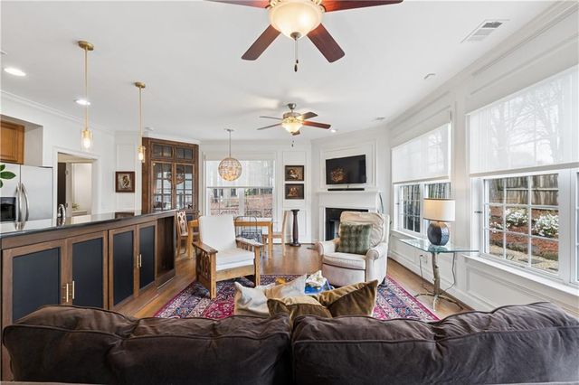 2838 Jordan Oaks Lane, Decatur, GA 30033