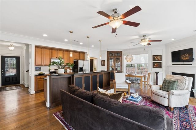 2838 Jordan Oaks Lane, Decatur, GA 30033