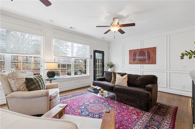 2838 Jordan Oaks Lane, Decatur, GA 30033