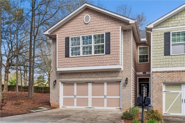 2838 Jordan Oaks Lane, Decatur, GA 30033