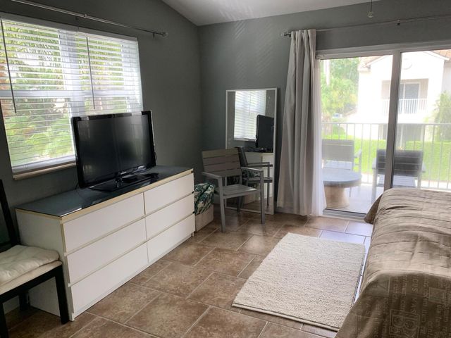 3604 S Ocean Boulevard 101, Highland Beach, FL 33487