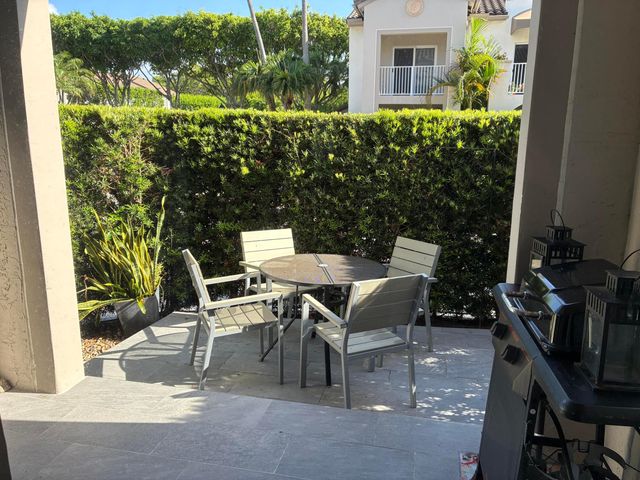 3604 S Ocean Boulevard 101, Highland Beach, FL 33487