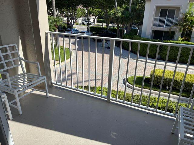 3604 S Ocean Boulevard 101, Highland Beach, FL 33487