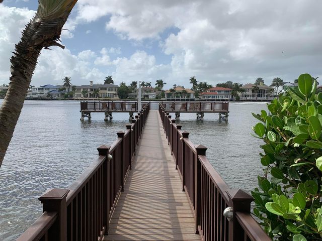 3604 S Ocean Boulevard 101, Highland Beach, FL 33487