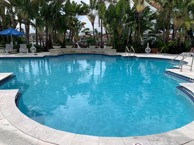3604 S Ocean Boulevard 101, Highland Beach, FL 33487