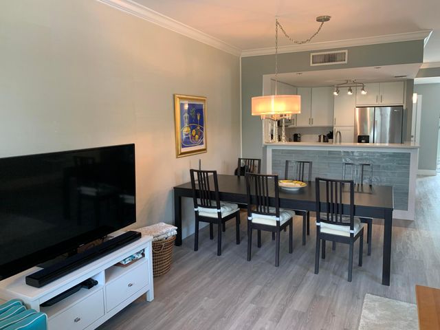 3604 S Ocean Boulevard 101, Highland Beach, FL 33487