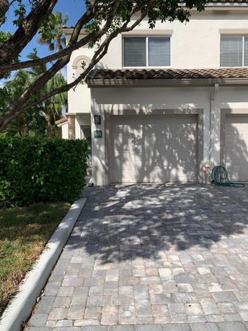 3604 S Ocean Boulevard 101, Highland Beach, FL 33487