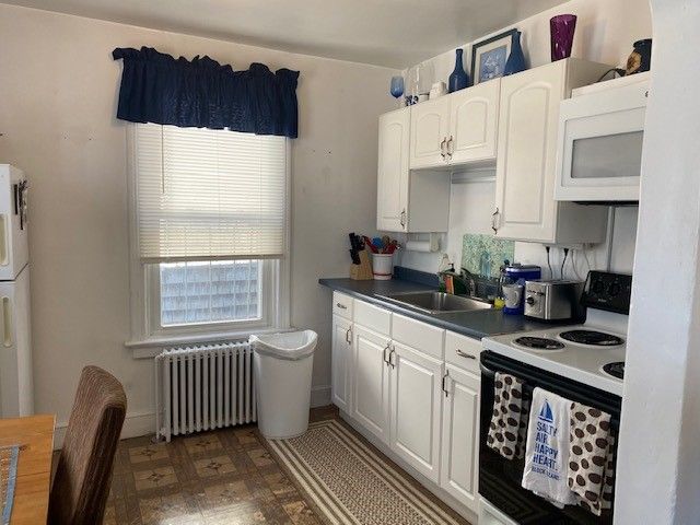 616 Thames Street 2, Newport, RI 02840