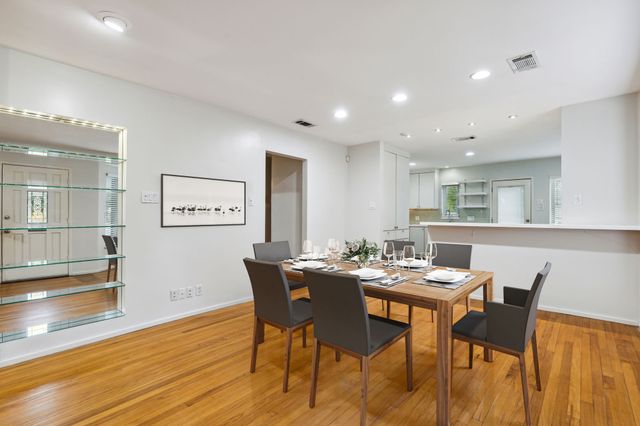 5102 W Mockingbird Lane, Dallas, TX 75209