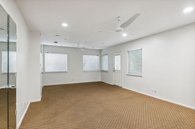 5102 W Mockingbird Lane, Dallas, TX 75209