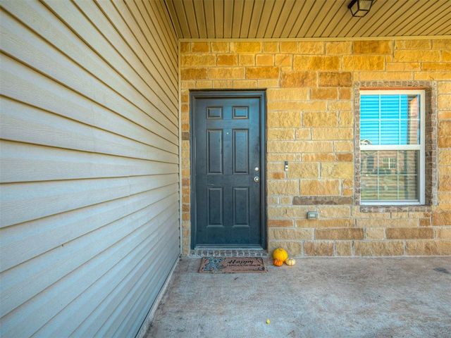 10204 Sussex Place, Oklahoma City, OK 73120