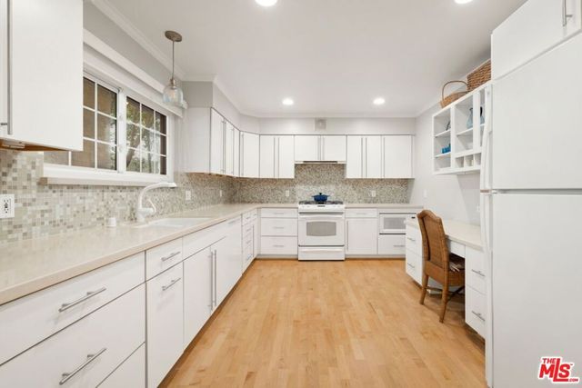 1247 10th Street 4, Santa Monica, CA 90401
