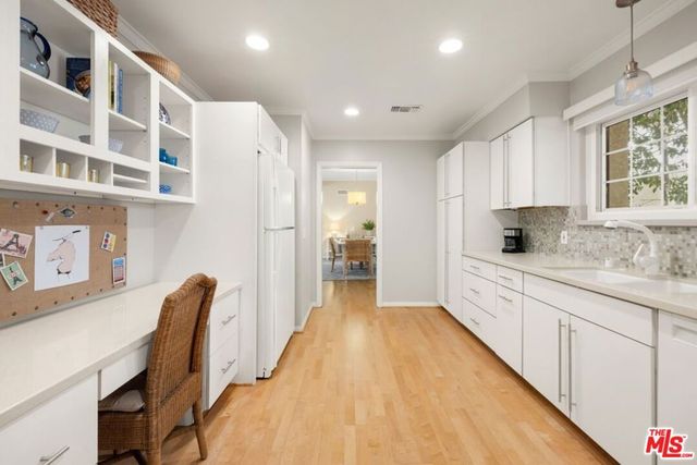 1247 10th Street 4, Santa Monica, CA 90401