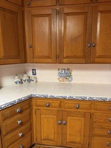 1906 E Beverly Drive, Corsicana, TX 75110