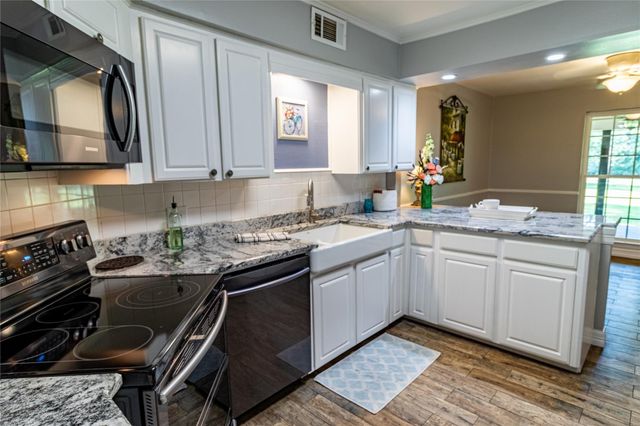 16003 Lone Shadow Trail, Stagecoach, TX 77355