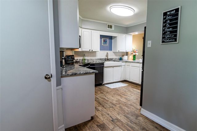 16003 Lone Shadow Trail, Stagecoach, TX 77355