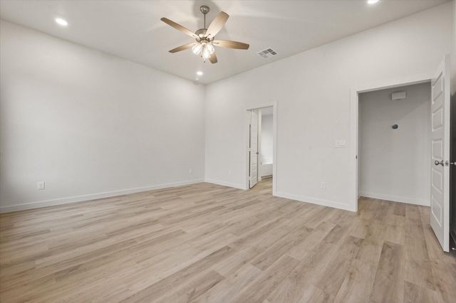 2905 Harvest Avenue, Wolfforth, TX 79382