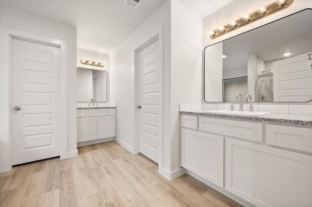 2905 Harvest Avenue, Wolfforth, TX 79382