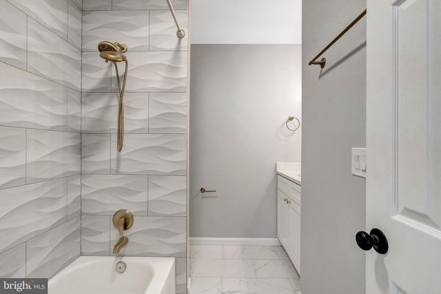 13512 APPLE BARREL CT, Herndon, VA 20171