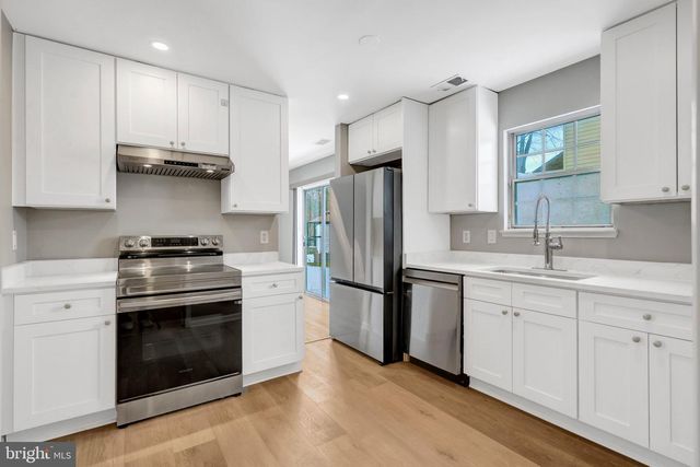 13512 APPLE BARREL CT, Herndon, VA 20171