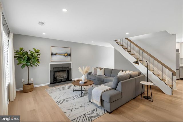 13512 APPLE BARREL CT, Herndon, VA 20171