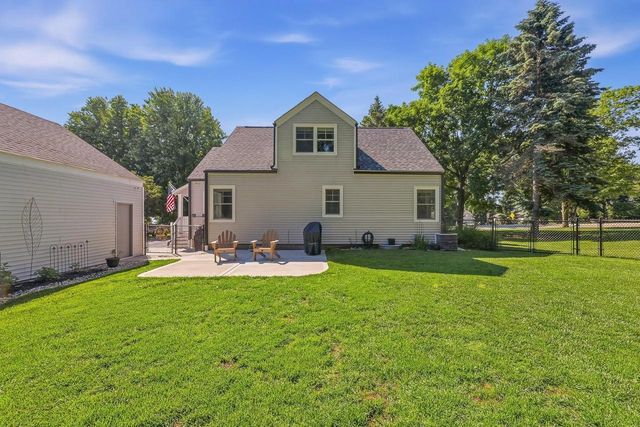 367 S Lawson Drive, Green Lake, WI 54941