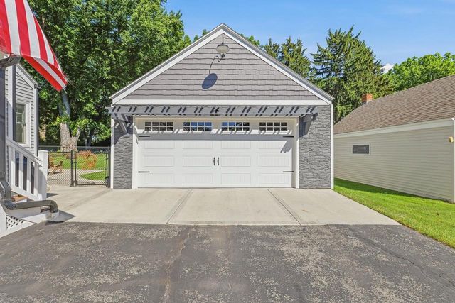 367 S Lawson Drive, Green Lake, WI 54941