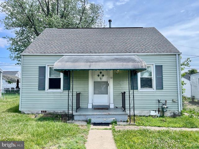 10 AVENAL RD, Baltimore, MD 21221