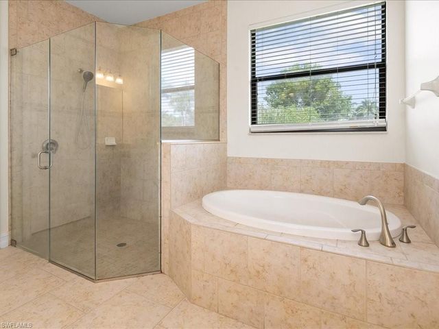 26101 Saint Michael LN, Bonita Springs, FL 34135