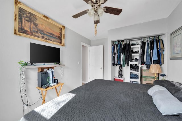 144 S Wire, Haysville, KS 67060