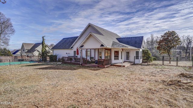 1828 Weaver Branch Road, Piney Flats, TN 37686