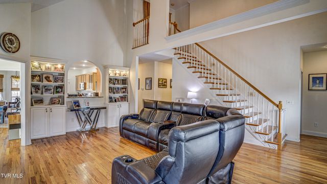 1828 Weaver Branch Road, Piney Flats, TN 37686