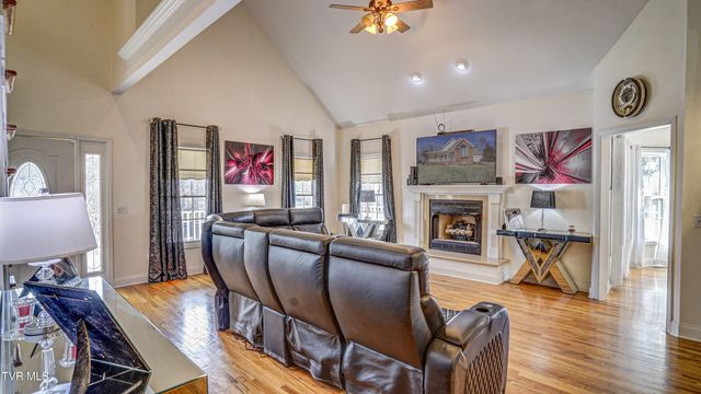 1828 Weaver Branch Road, Piney Flats, TN 37686