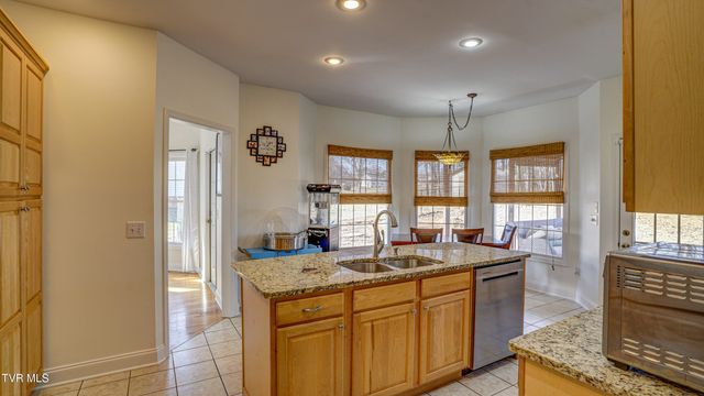 1828 Weaver Branch Road, Piney Flats, TN 37686