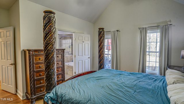 1828 Weaver Branch Road, Piney Flats, TN 37686