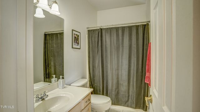 1828 Weaver Branch Road, Piney Flats, TN 37686