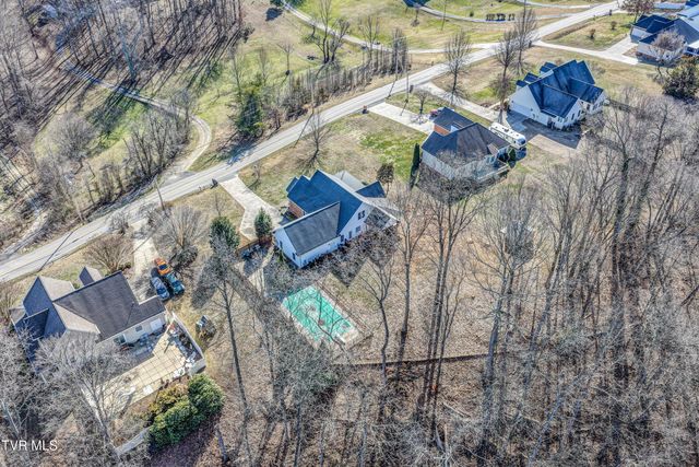 1828 Weaver Branch Road, Piney Flats, TN 37686