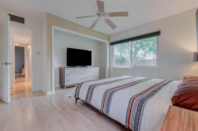 4730 Cairnlomond Street, Houston, TX 77084