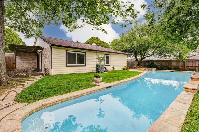 4730 Cairnlomond Street, Houston, TX 77084