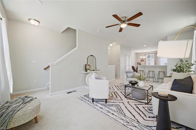 607 Muddy Creek RD, Chesapeake, VA 23324