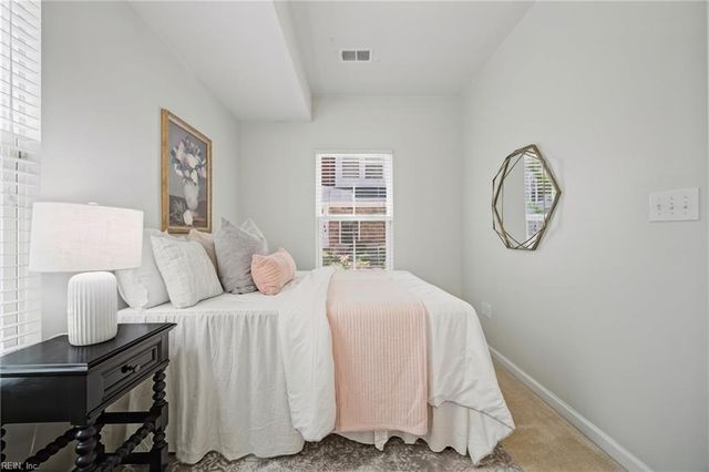 607 Muddy Creek RD, Chesapeake, VA 23324
