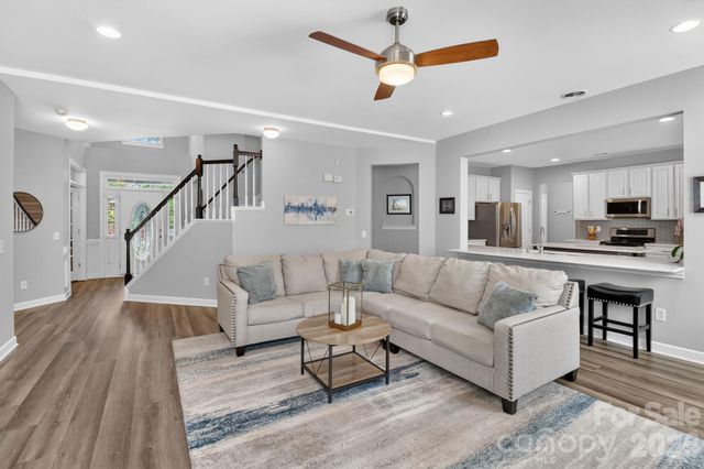 10011 King George Lane, Waxhaw, NC 28173