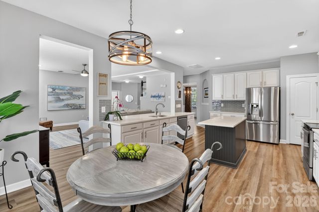 10011 King George Lane, Waxhaw, NC 28173