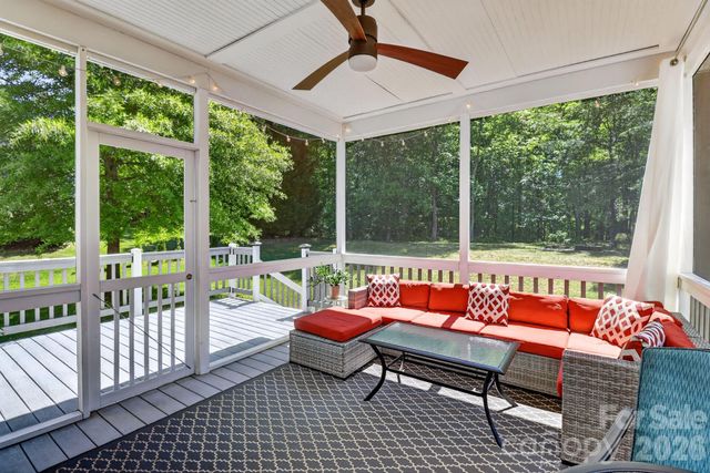 10011 King George Lane, Waxhaw, NC 28173
