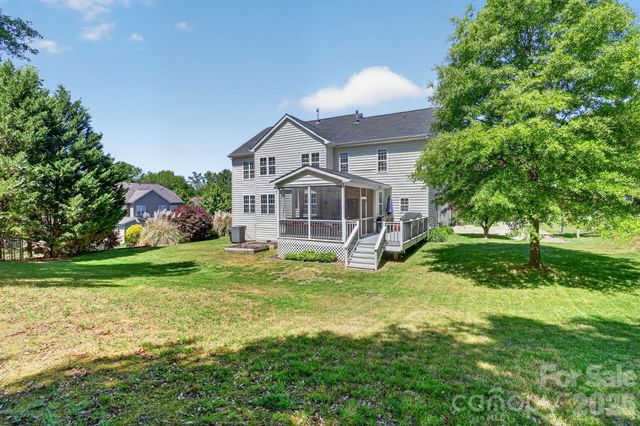 10011 King George Lane, Waxhaw, NC 28173