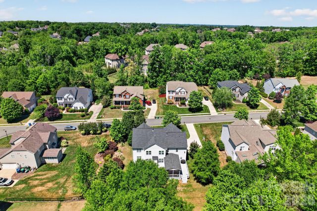 10011 King George Lane, Waxhaw, NC 28173