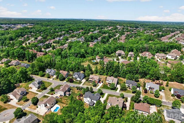 10011 King George Lane, Waxhaw, NC 28173